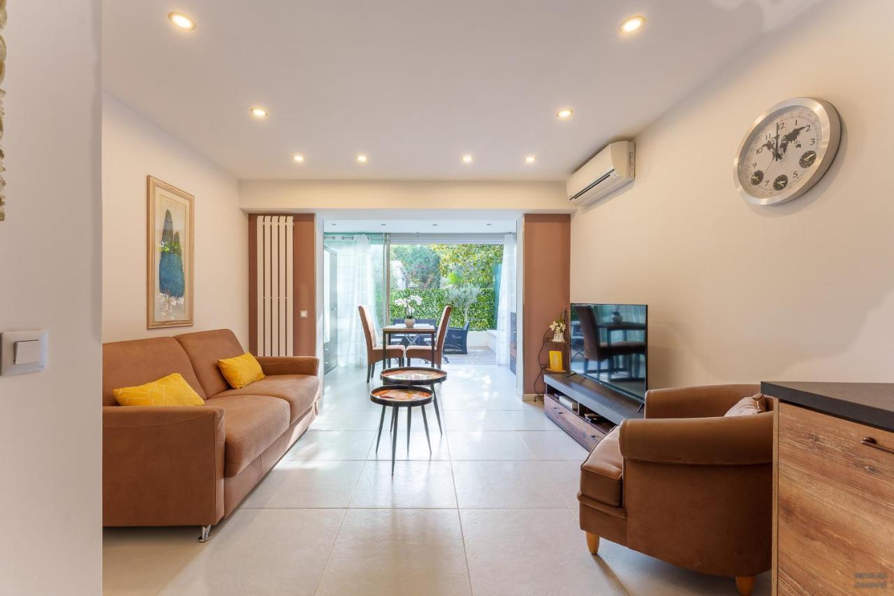 Studio Avec Belle Terrasse Lägenhet Cannes Exteriör bild
