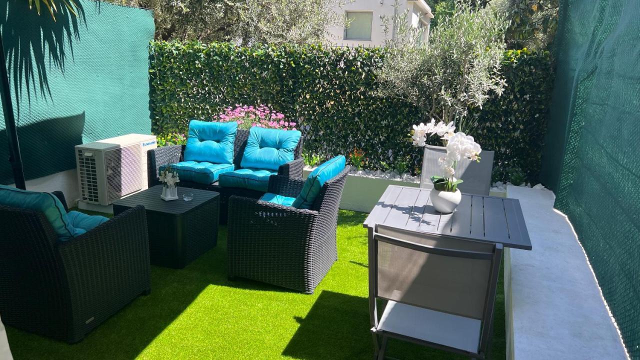 Studio Avec Belle Terrasse Lägenhet Cannes Exteriör bild